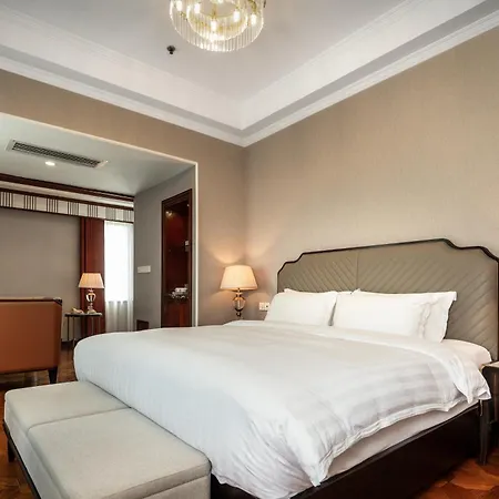 Shanghai Park Hotel - Hudec Excellent Historical Building - Priority Access For Classic Butterfly Cookies Without Queuing To Guests Exterior photo