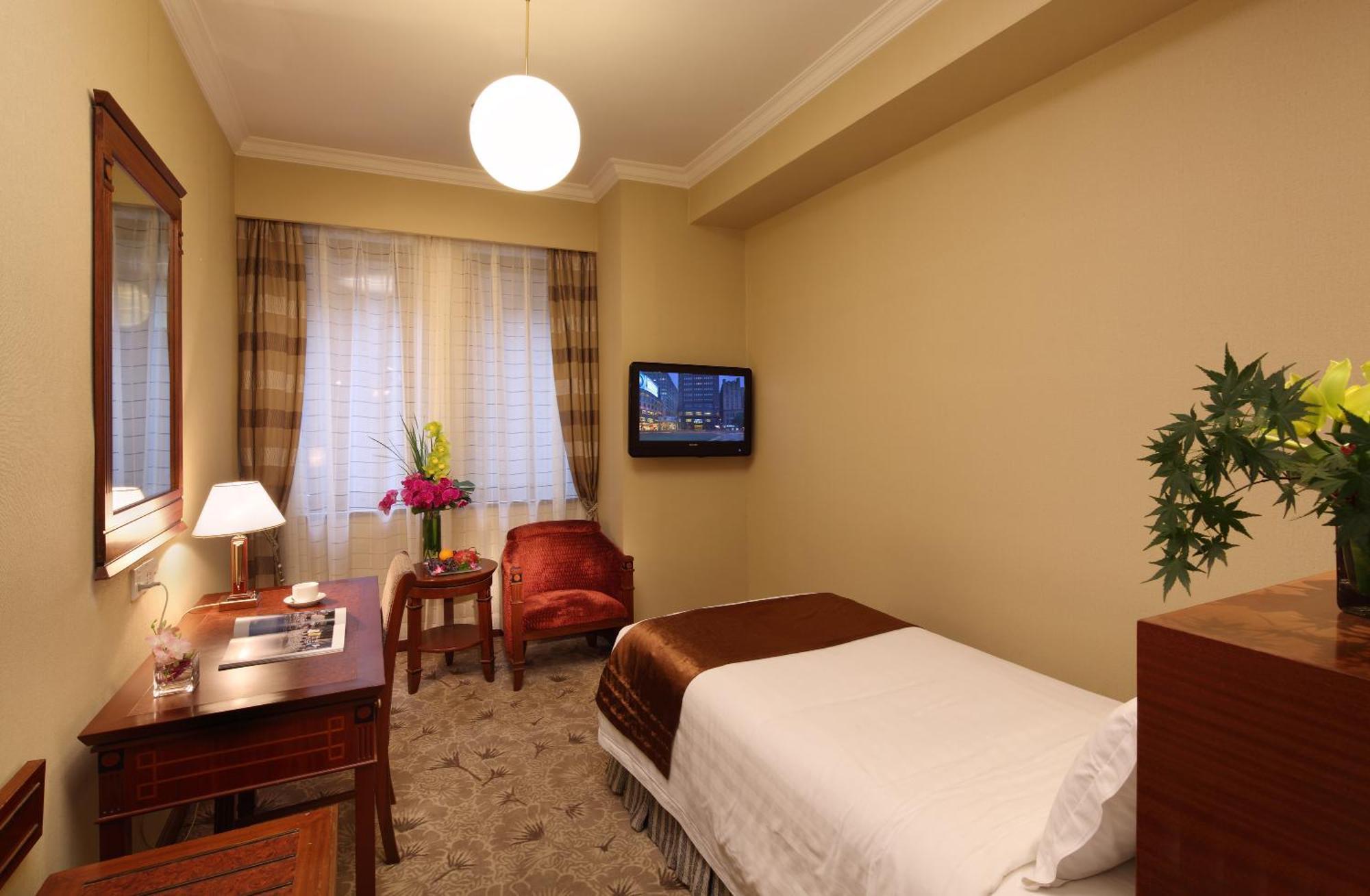 Hotel Park - Hudec Excellent Historical Building - Priority Access For Classic Butterfly Cookies Without Queuing To Guests Shanghai